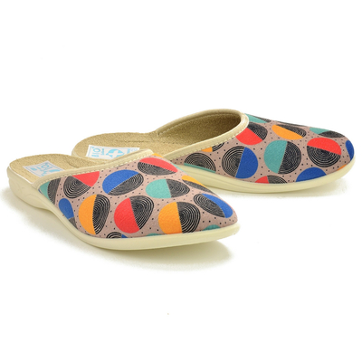 Beżowe pantofle domowe Adanex 29226 r. 36