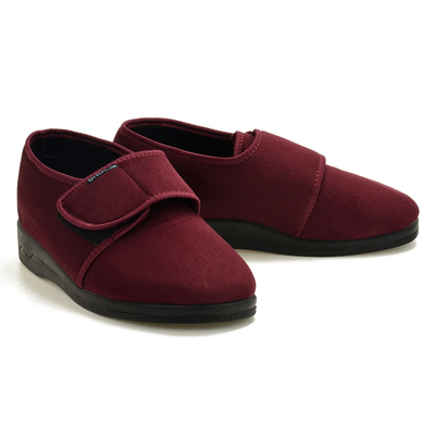 Bordowe pełne pantofle damskie Adanex 29638 r. 37