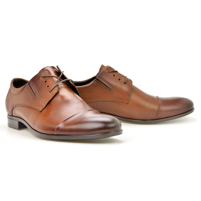 Półbuty  Tapi A-7170  brąz r. 40