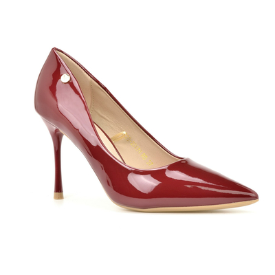 Czółenka Vinceza 23-20174 czerwony  r. 36