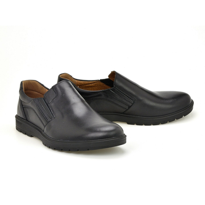 Półbuty  Tapi 7424  czarny r. 40